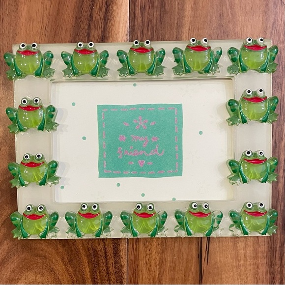 Vintage Y2K Acrylic White & Green Frog Picture Frame 3.5x5 New with tags. - Picture 5 of 7